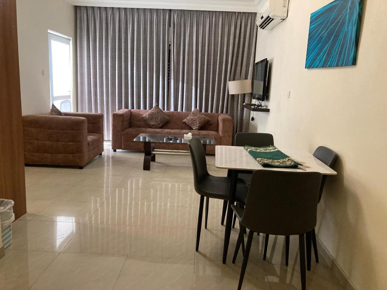 عمان Uptown Hotel Apartment المظهر الخارجي الصورة